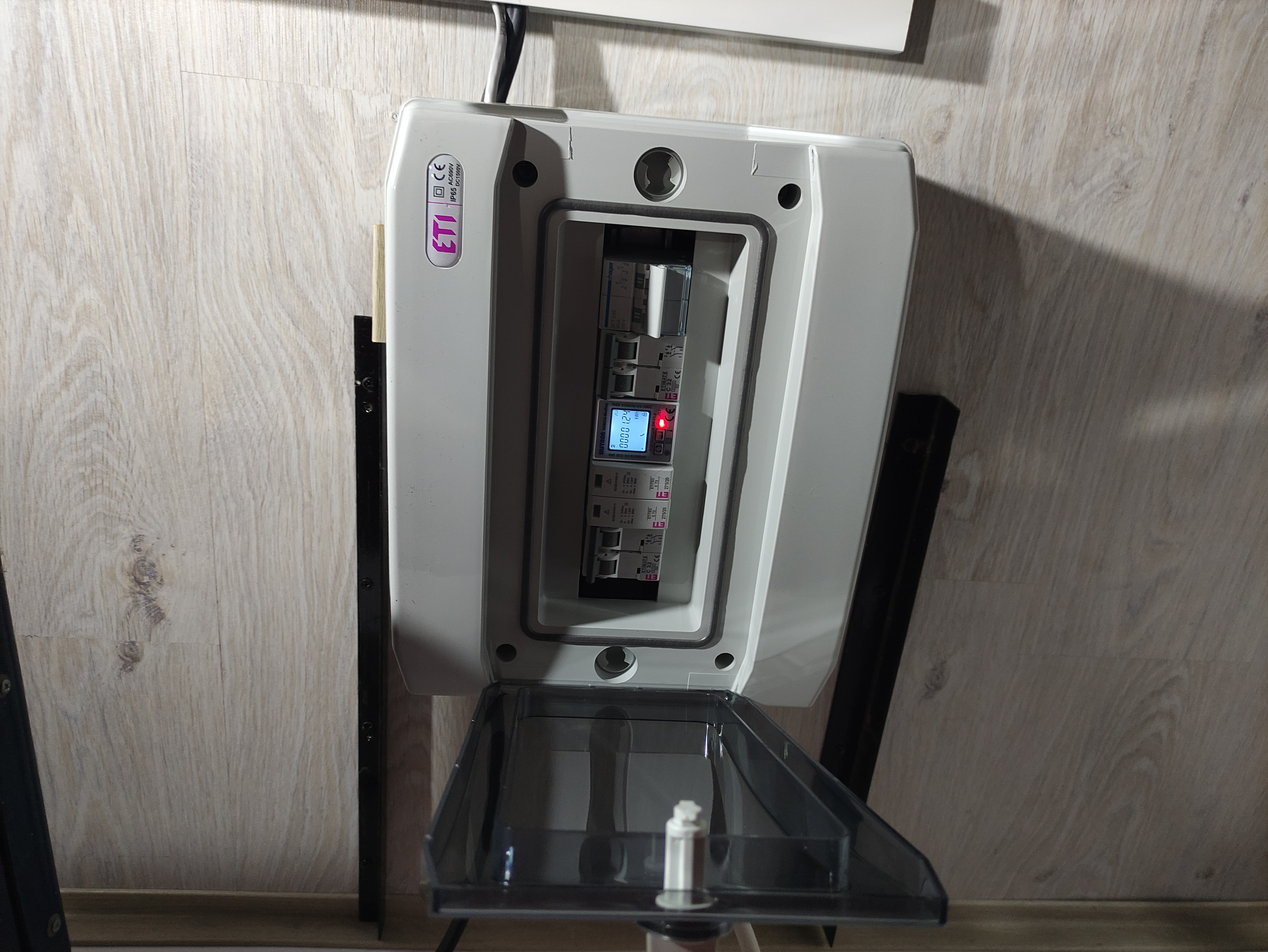 Фото підключення інвертора 