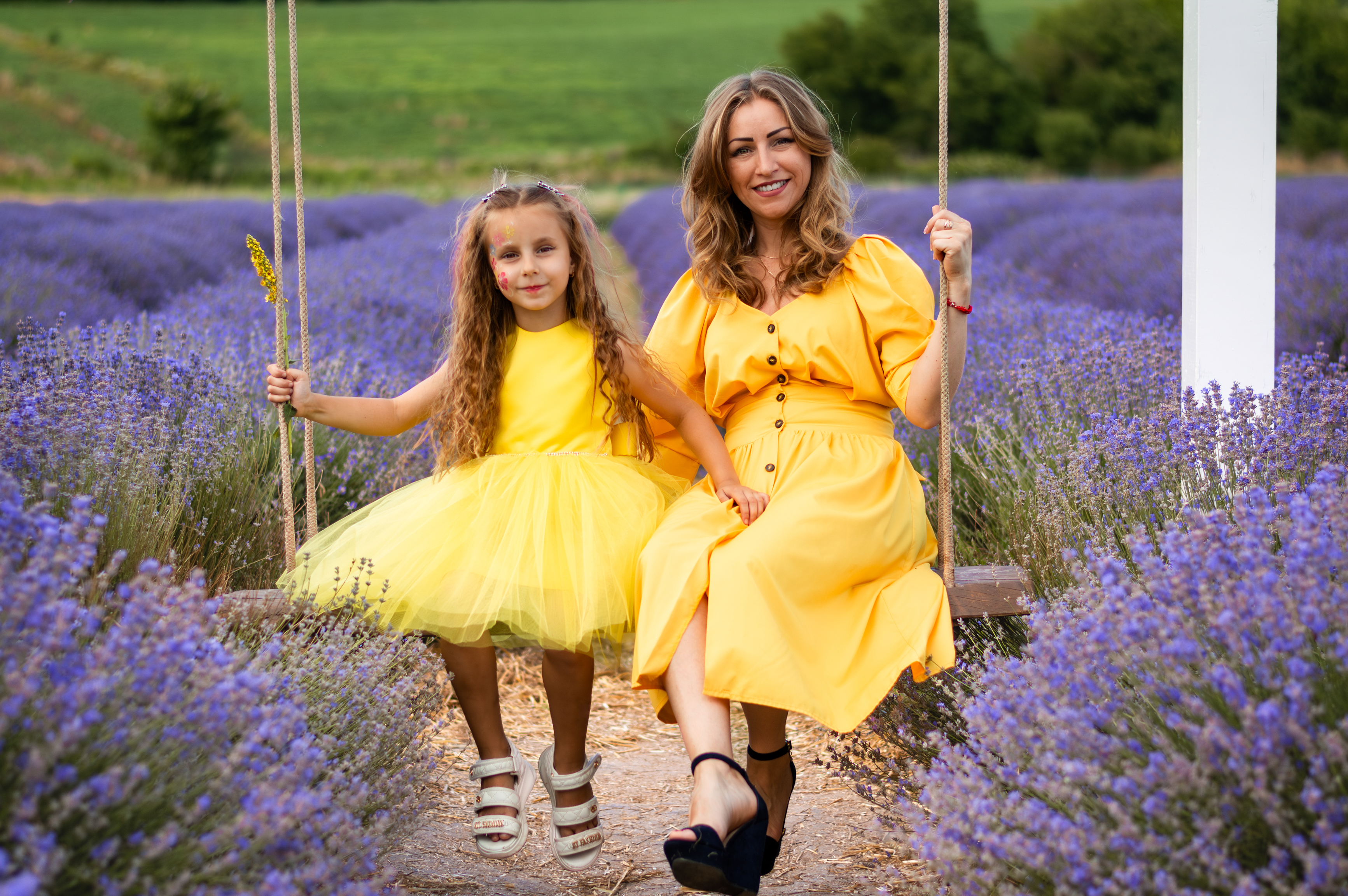 Фото Ретуш фото, кадрування, кольорокорекція 1-5 хв на фото