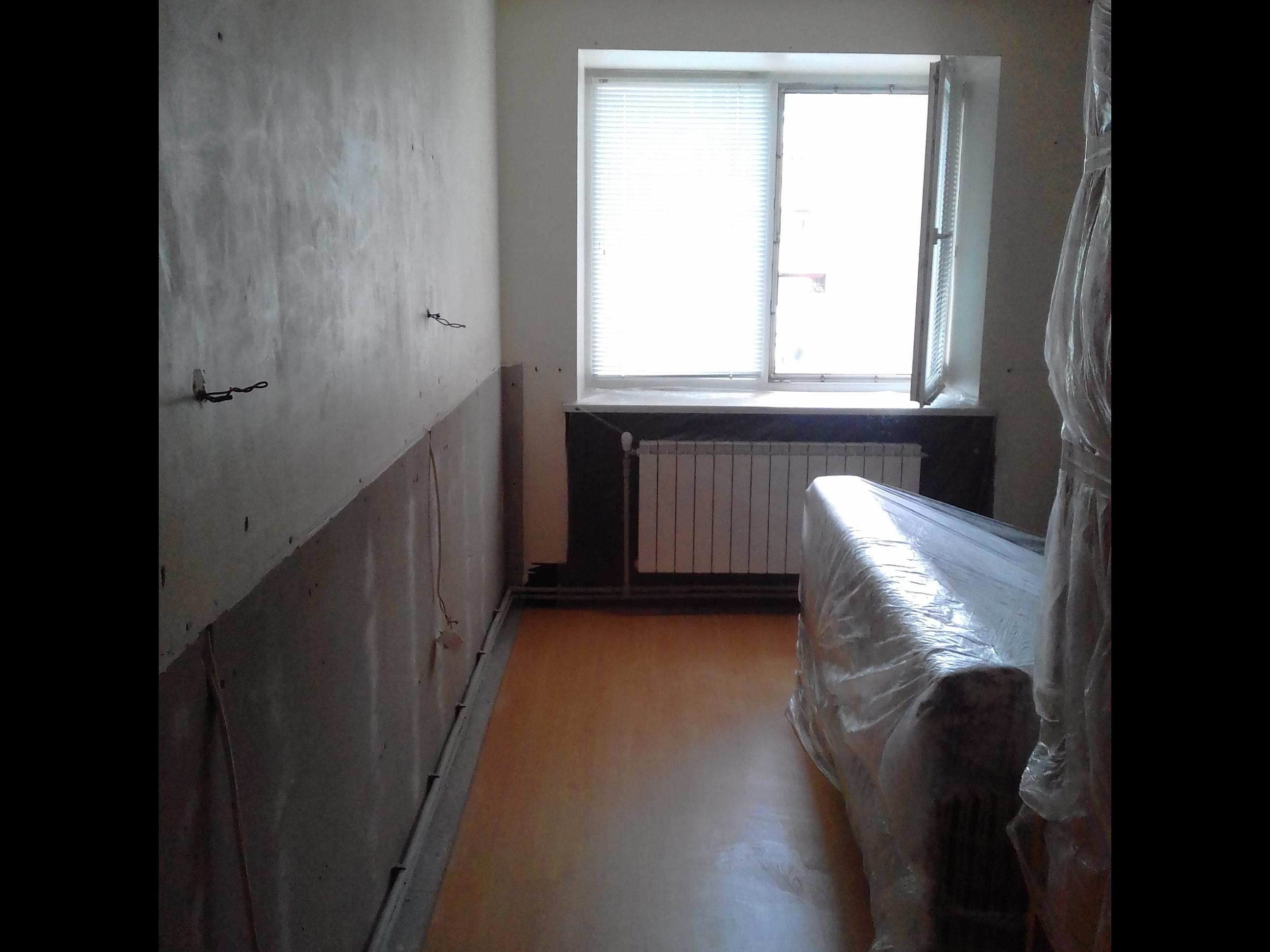 Фото Демонтаж обоев, короба из гипсокартона, Разборка, упаковка мебели, дивана.