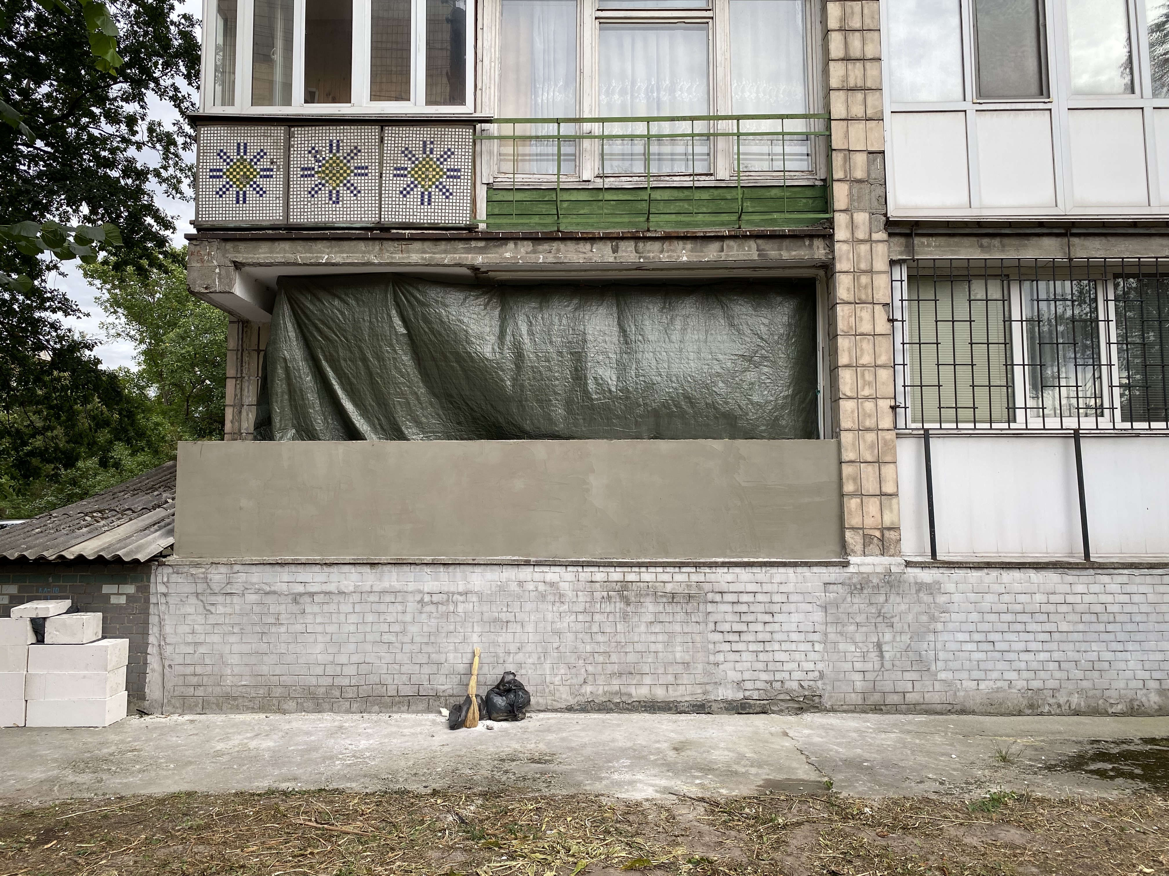Фото Будівництво парапету