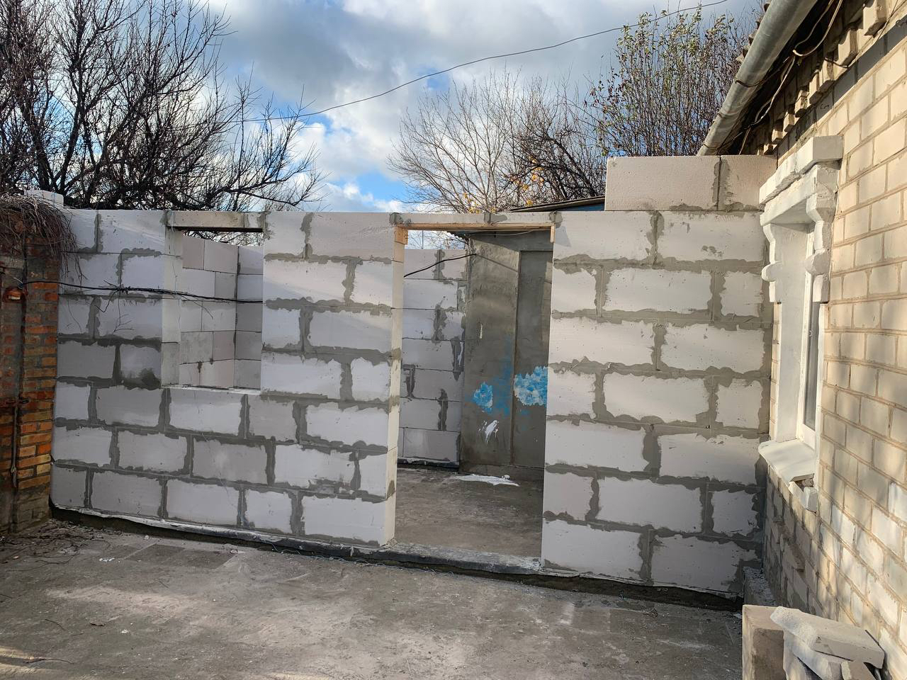 Фото кладка газоблока, пристройка