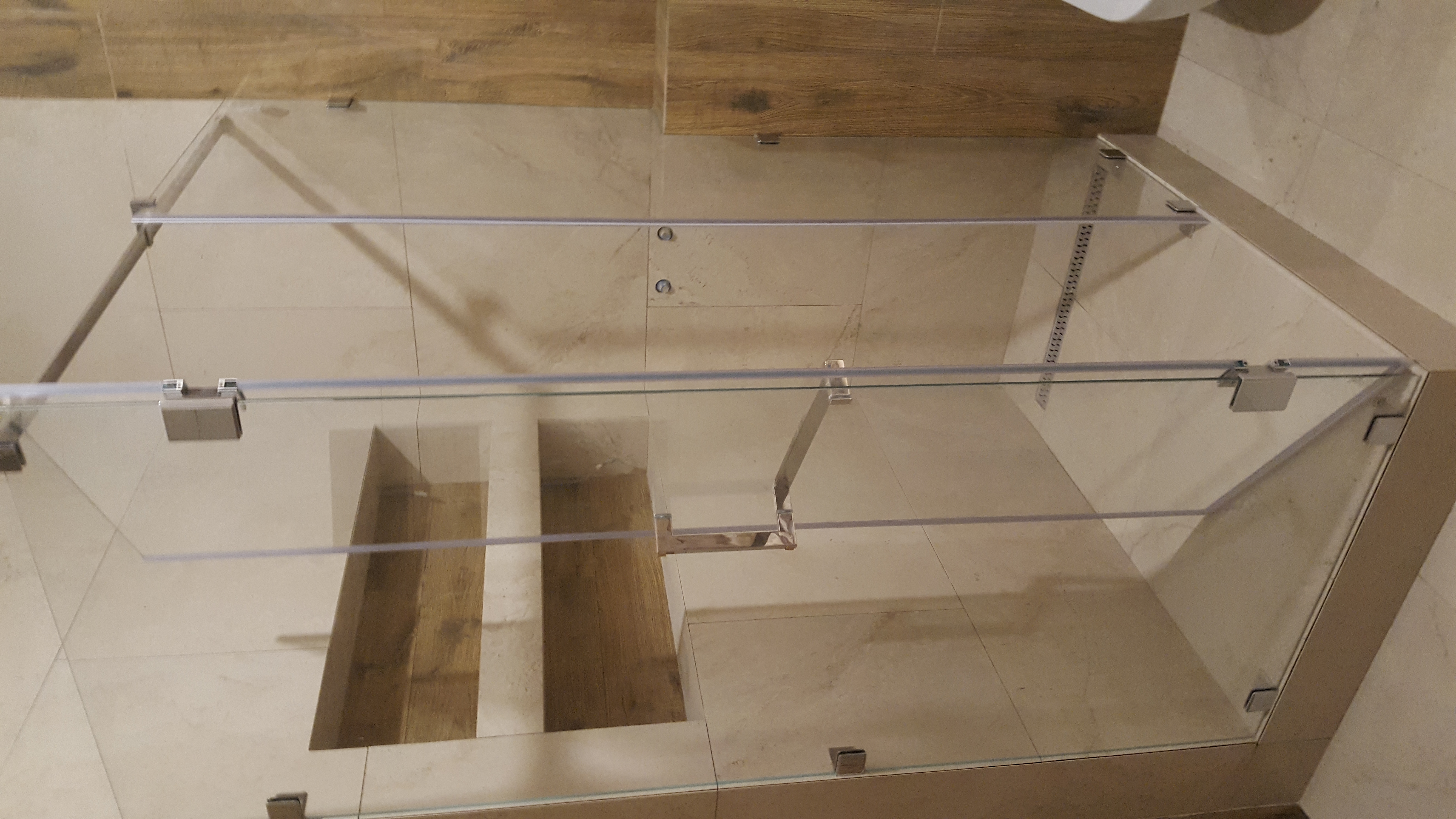 Фото Штукатурні роботи, облаштування піддону, сантехнічні роботи, укладання плитки, установка сантехніки.