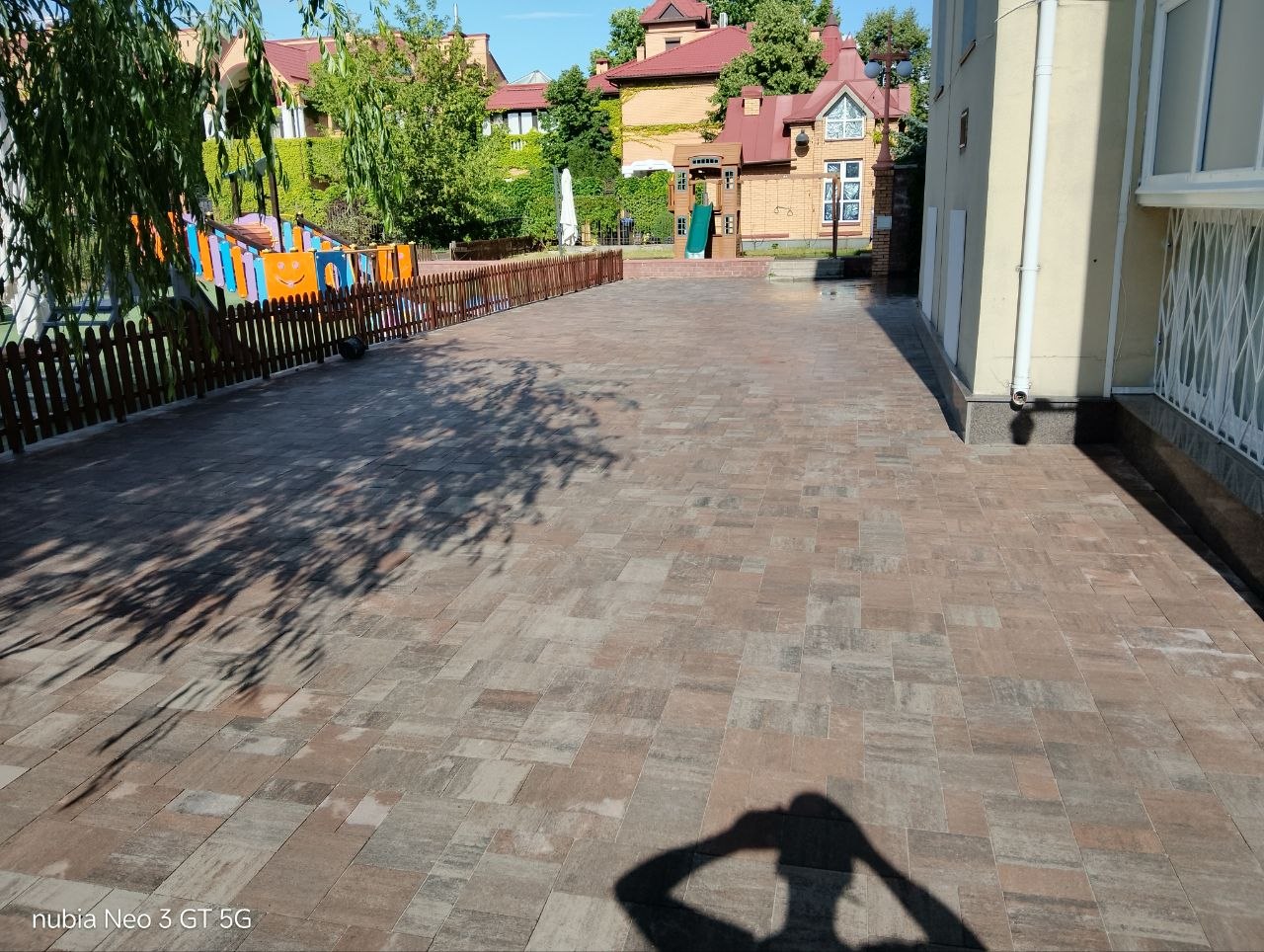 Фото монтаж тротуарної плитки 536м2