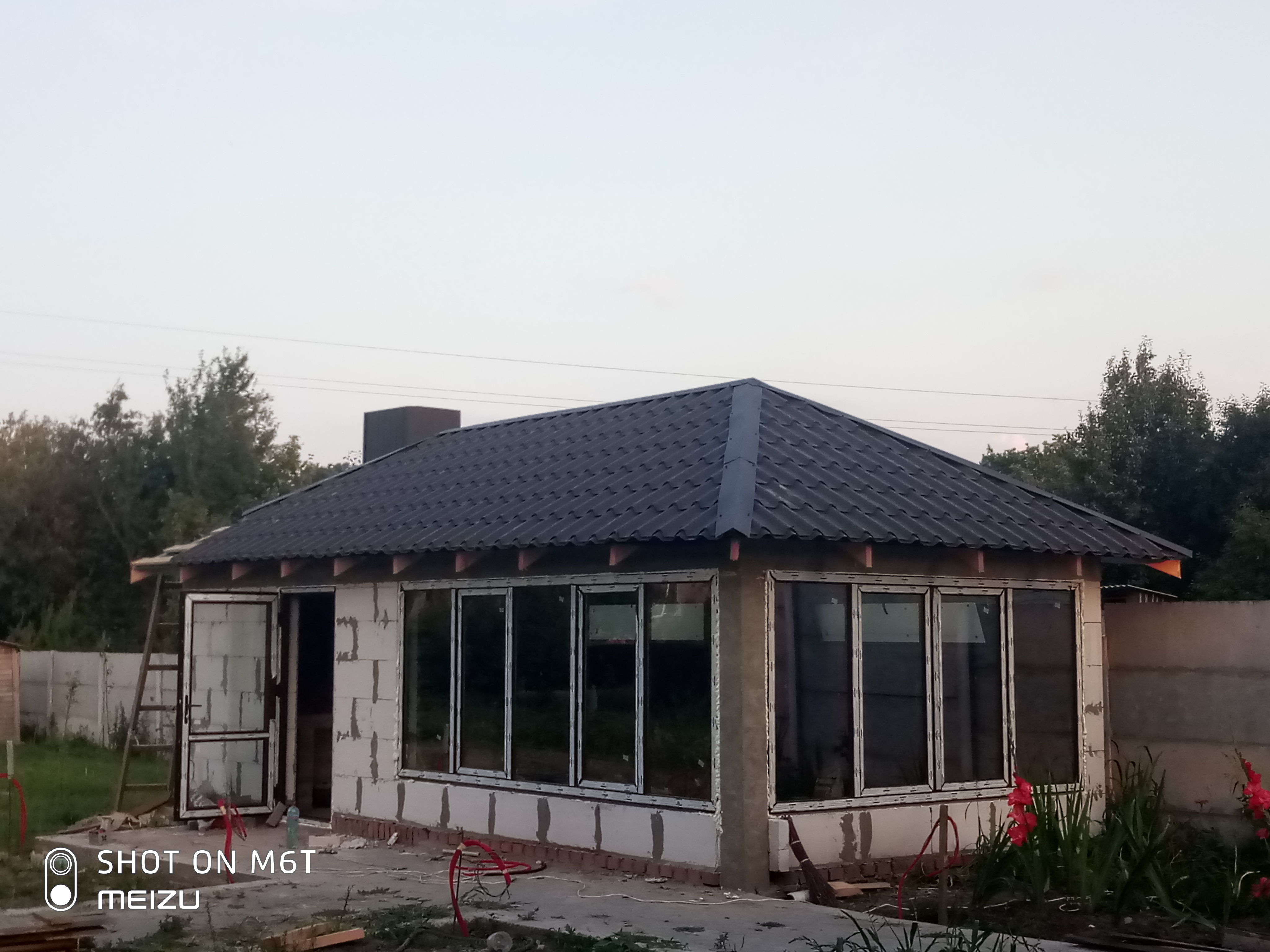 Фото Проведен монтаж криши с утеплением за 3 дня.