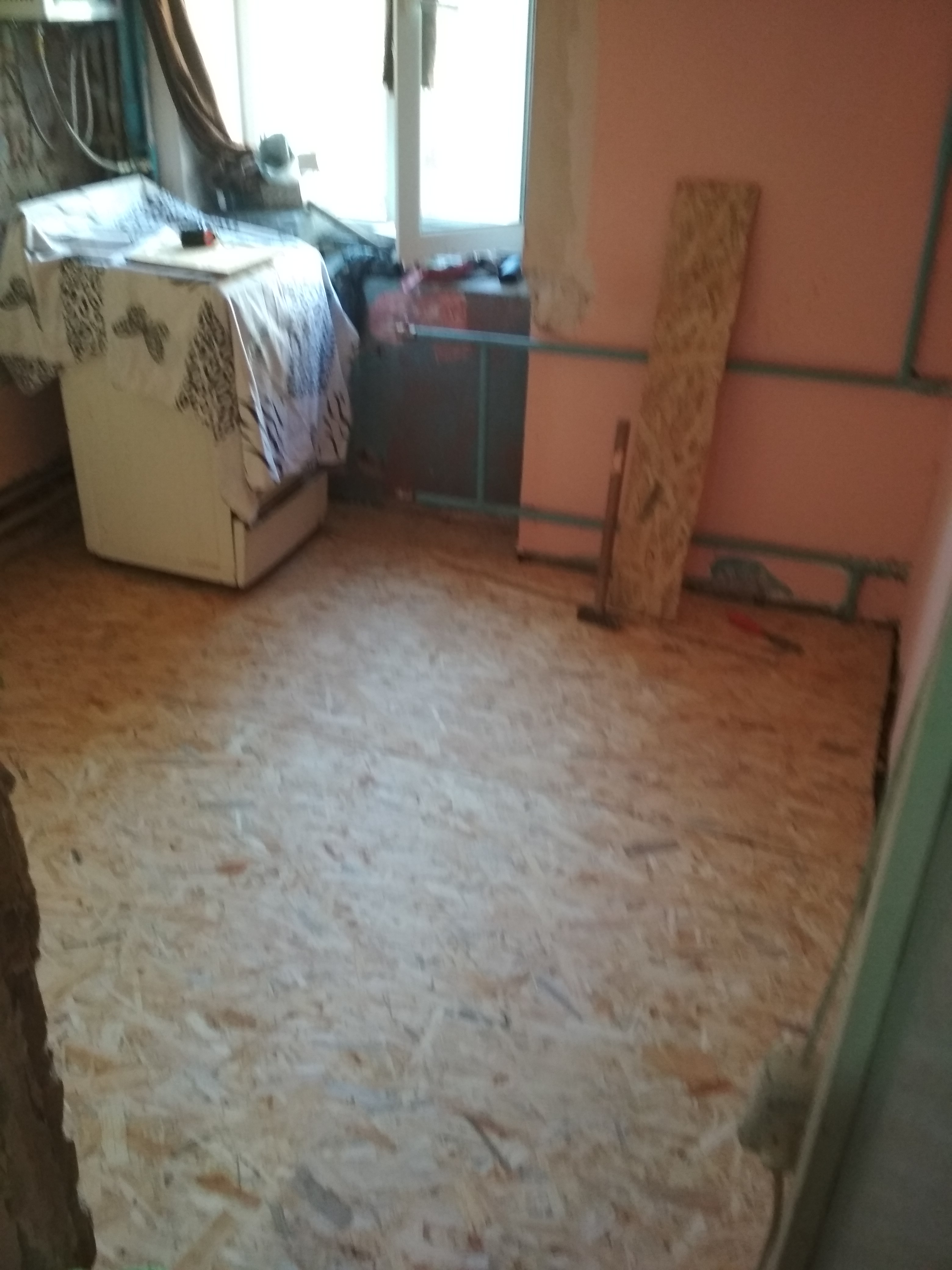 Фото Устройство чернового пола из OSB. Выполнено за три часа.