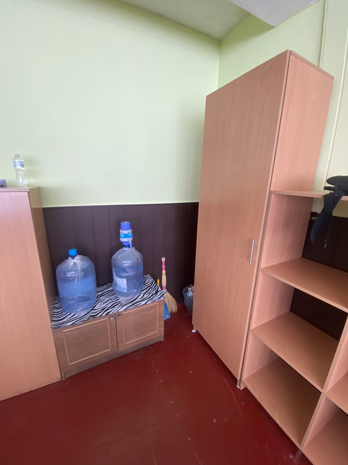 Фото Виготовленя шафи: розробка макету по розмірам замовника,розпил і збірка шафи