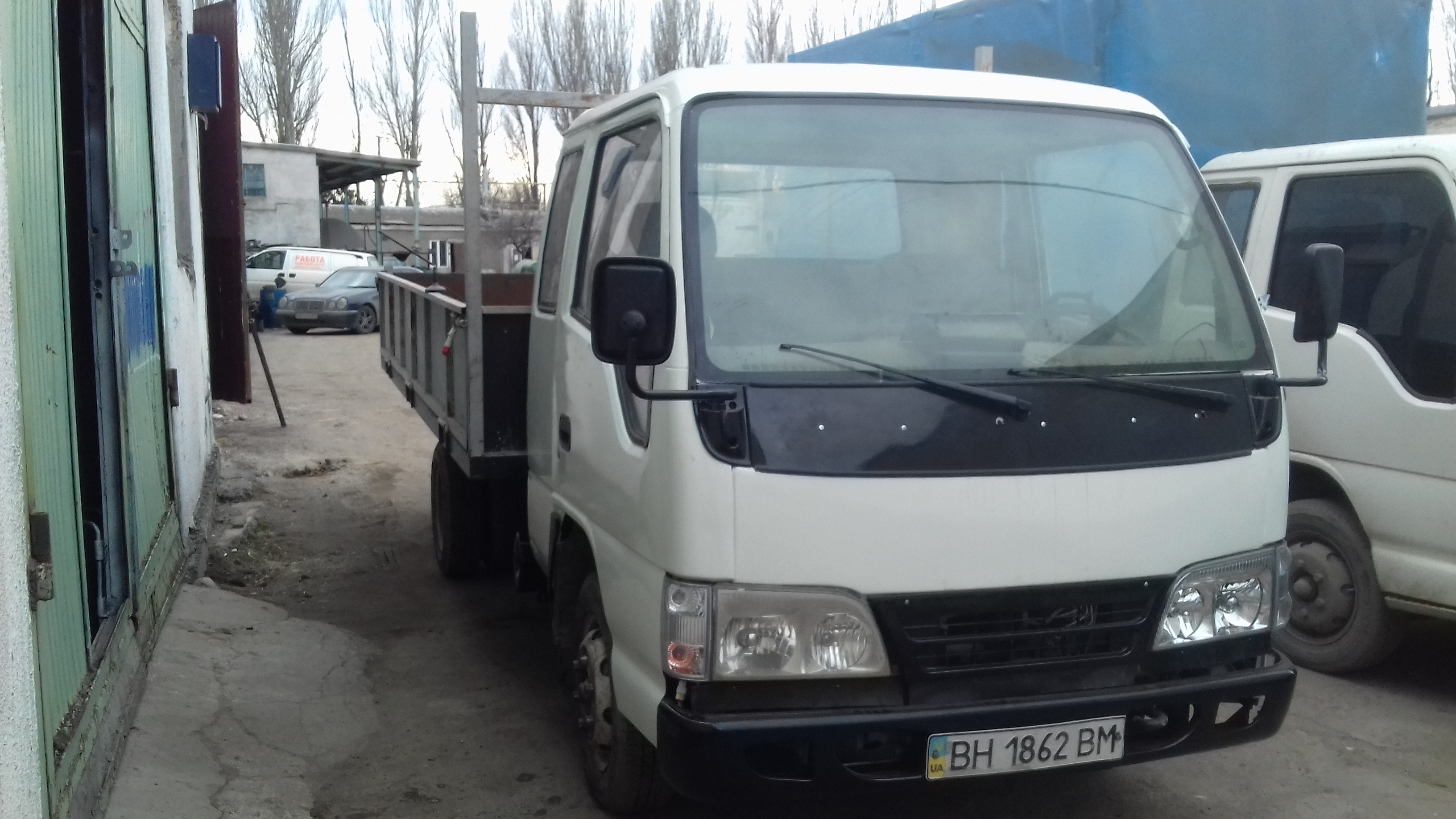 Фото Авто покраска малярка сварка  грузовых микро авто бусов Одесса 4