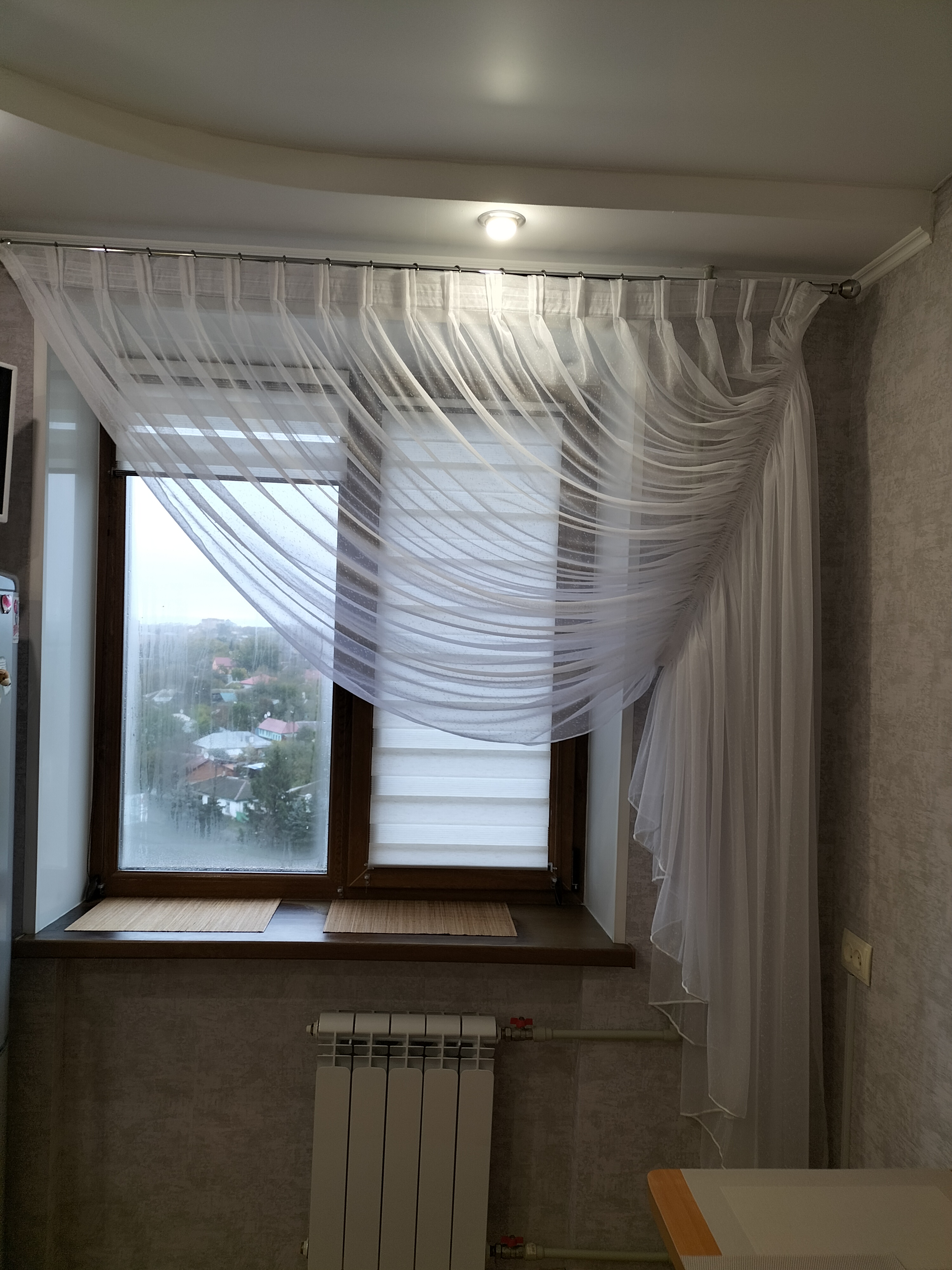 Фото Штори, тюль, рулонні штори, карнизи  4