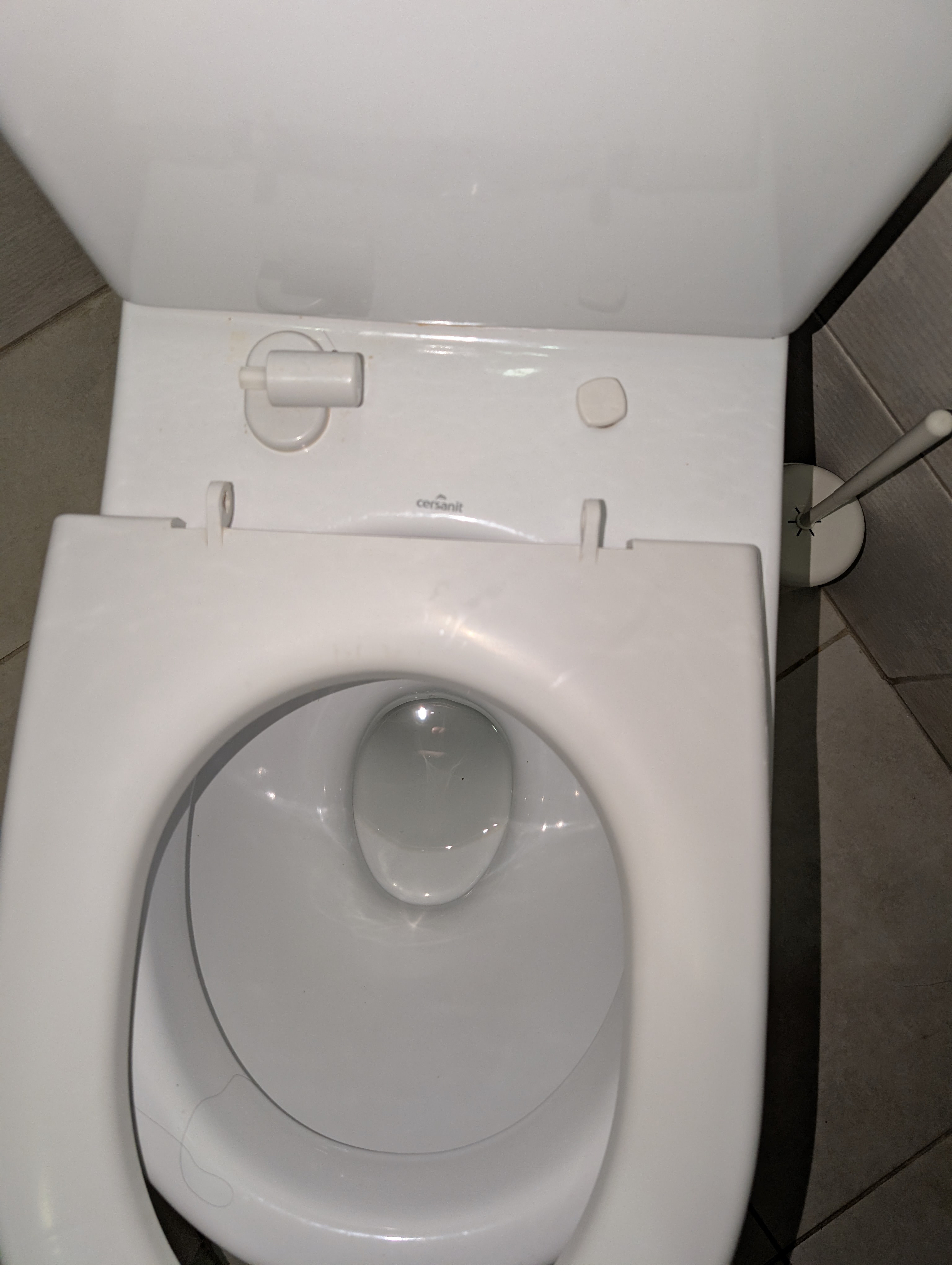 Фото Поламане друге