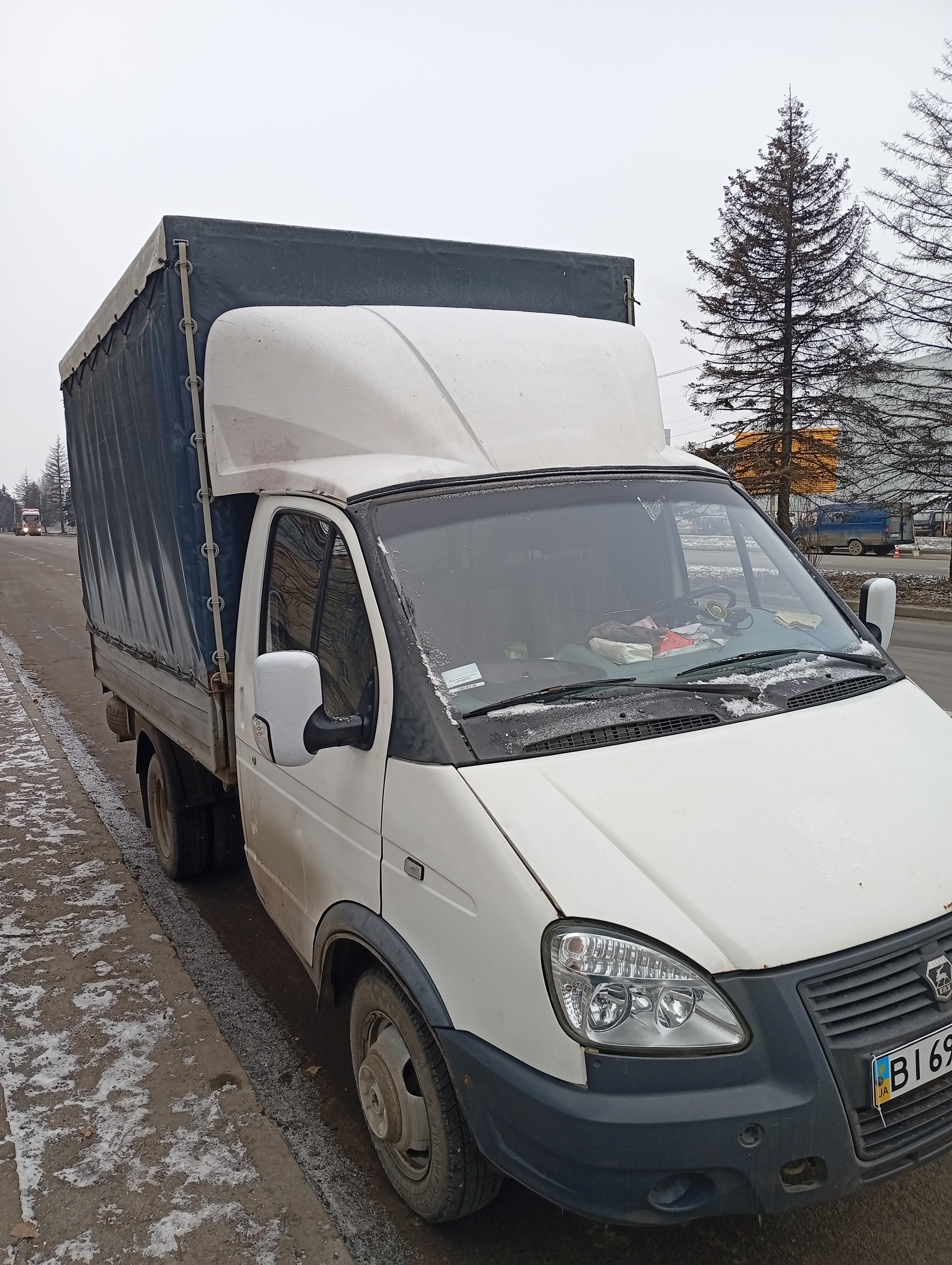 Фото Тент 3/2/2м. завантаження заднє, верхнє, бокове(за домовленістю) в/п 1.5т. ФОП 3гр. без ПДВ.