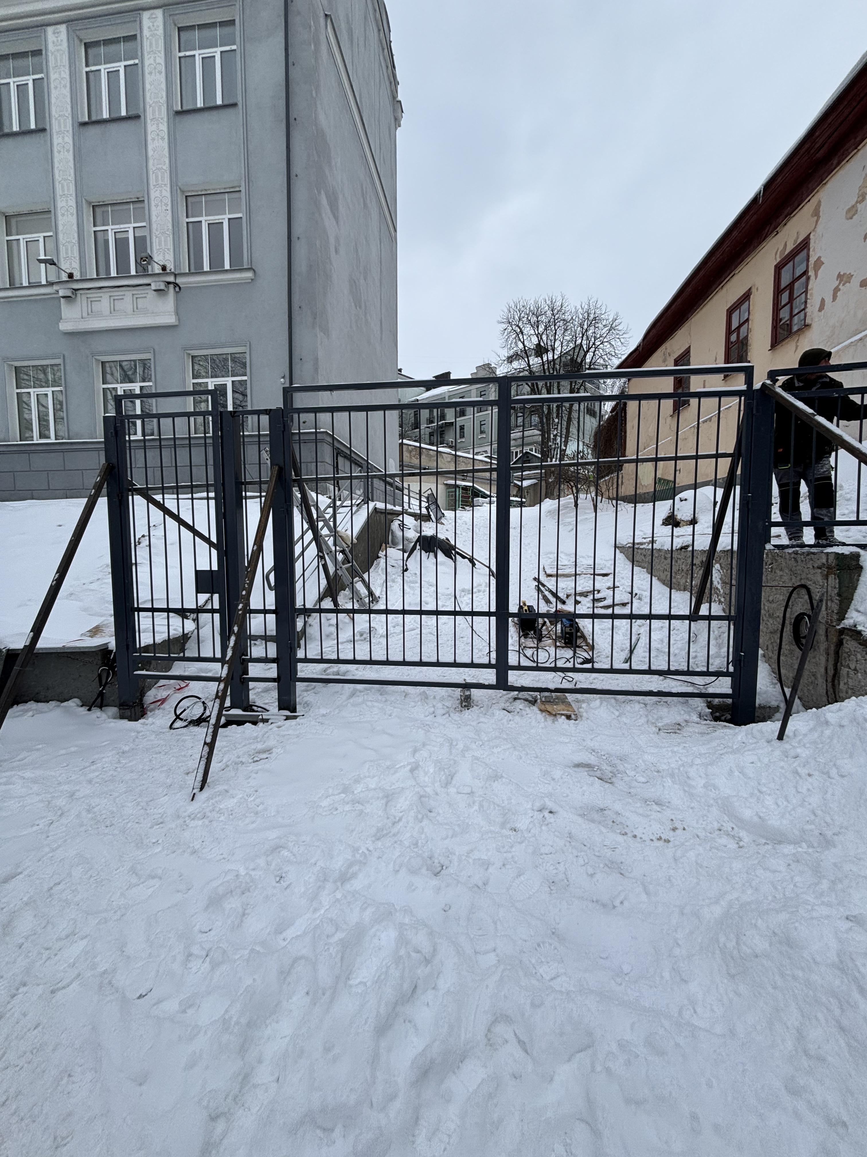 Фото монтаж воріт