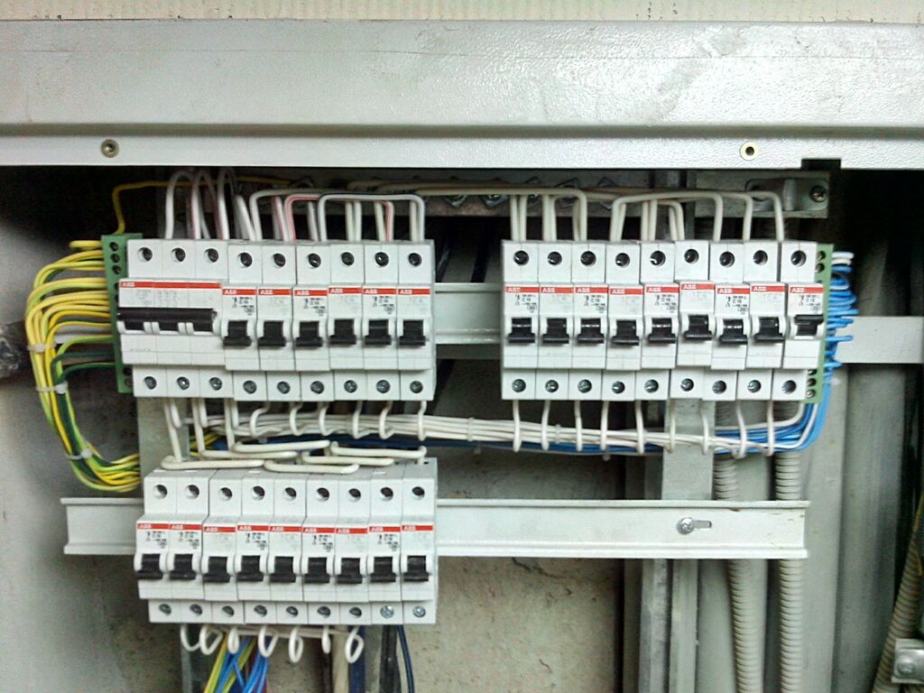 Фото сборка электро - щита
