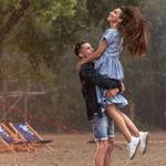 Вас втомлюють позування? Хочете живих кадрів?