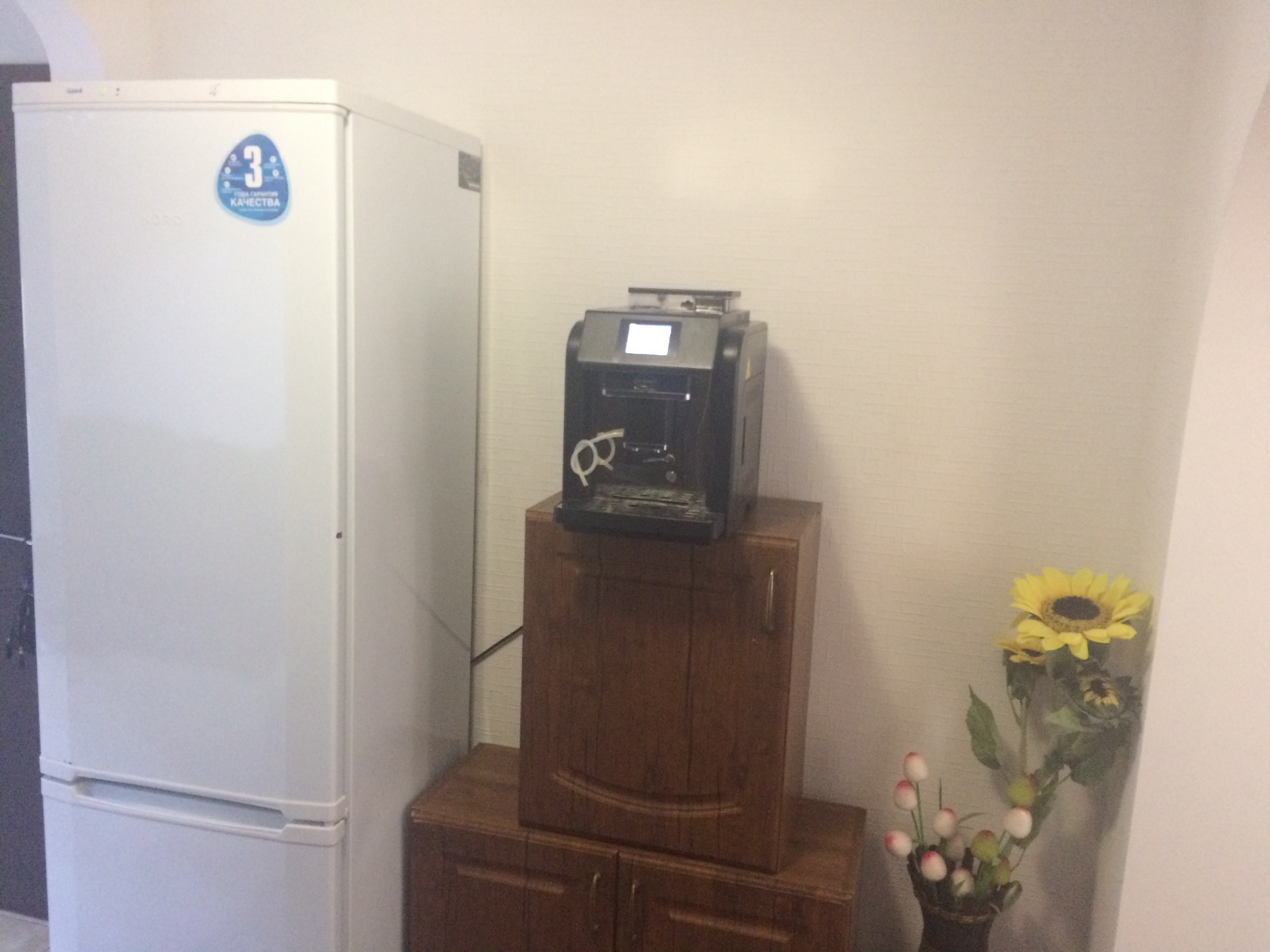 Фото CTO «VIVAT» АВТОСЕРВІС 
Професійні послуги в сфері ремонту автотранспорту. 
Якісний  ремонт двигуна та ходової частини.
Кваліфіковані спеціалісти здійснюють всі види малярних та рихтувальних  робіт. 
Комп’ютерний підбір фарб.
Автомагазин. Запасні частини.
Відновлення геометрії кузова автомобіля з застосування платформенного стапелю.
Шиномонтаж. Прокат дисків.
Зварювання аргоном.
Ремонт ям на деталях автомобіля без фарбування. 
Діагностика та ремонт електрообладнання.
3D   розвал-сходження.
Заправка авто кондиціонера. 
Послуги евакуатора.   
Автострахування
