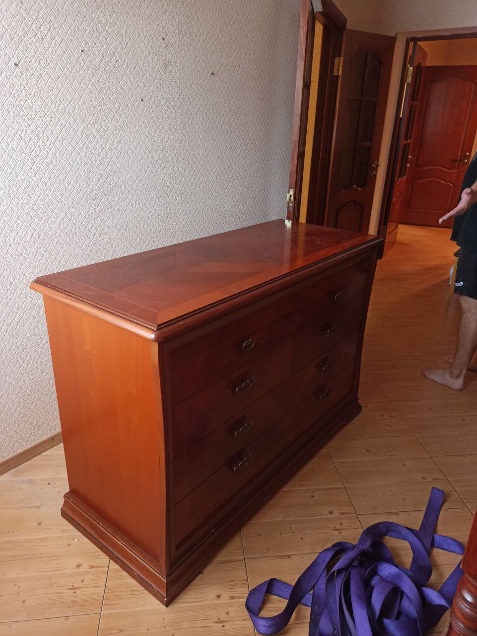 Фото Комод вага 150 кг