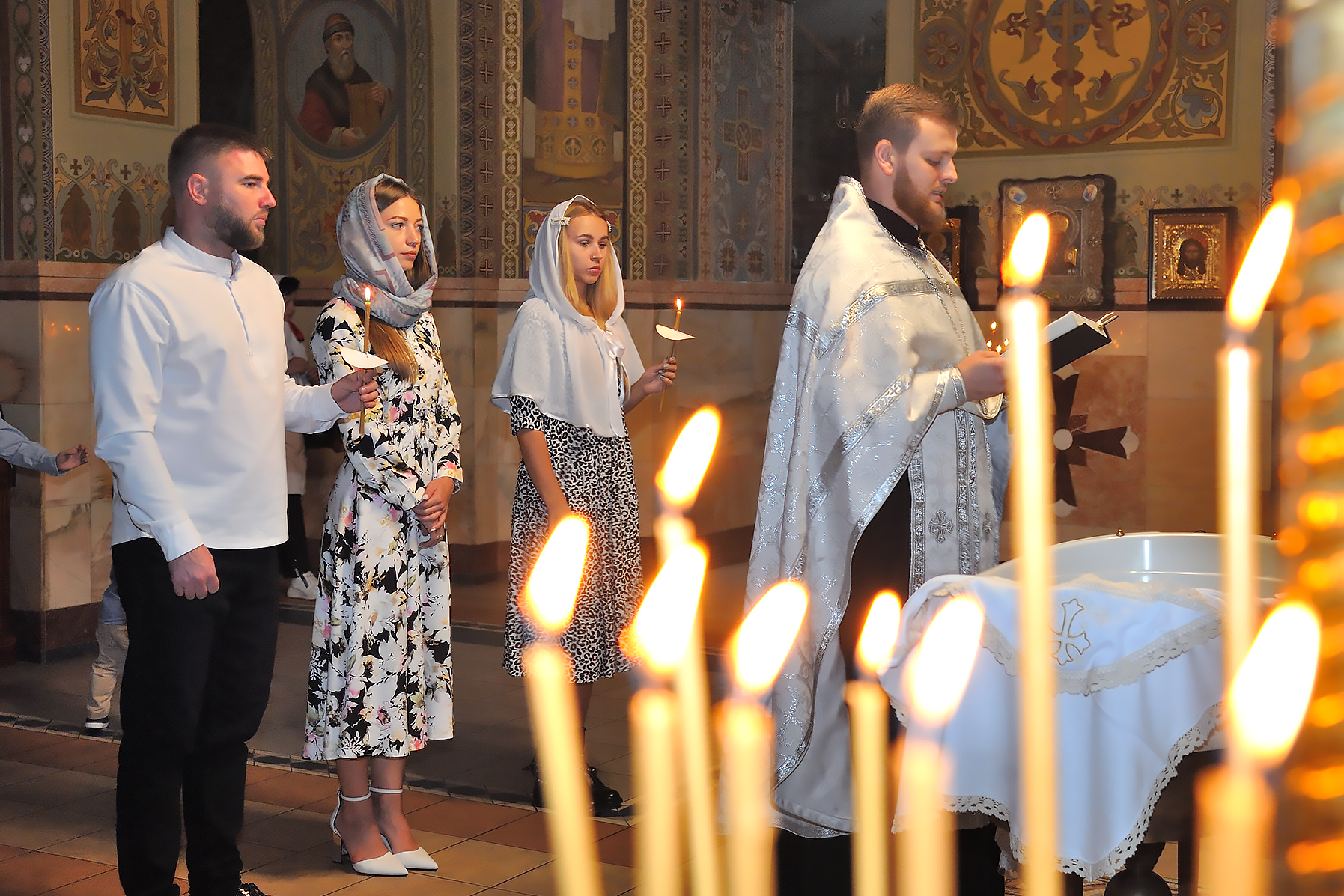 Фото Фотографую хрестини, вінчання. 3