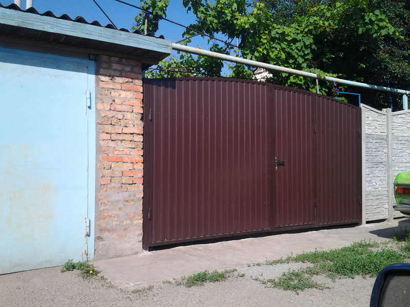 Фото Ворота с аркой в Запорожье