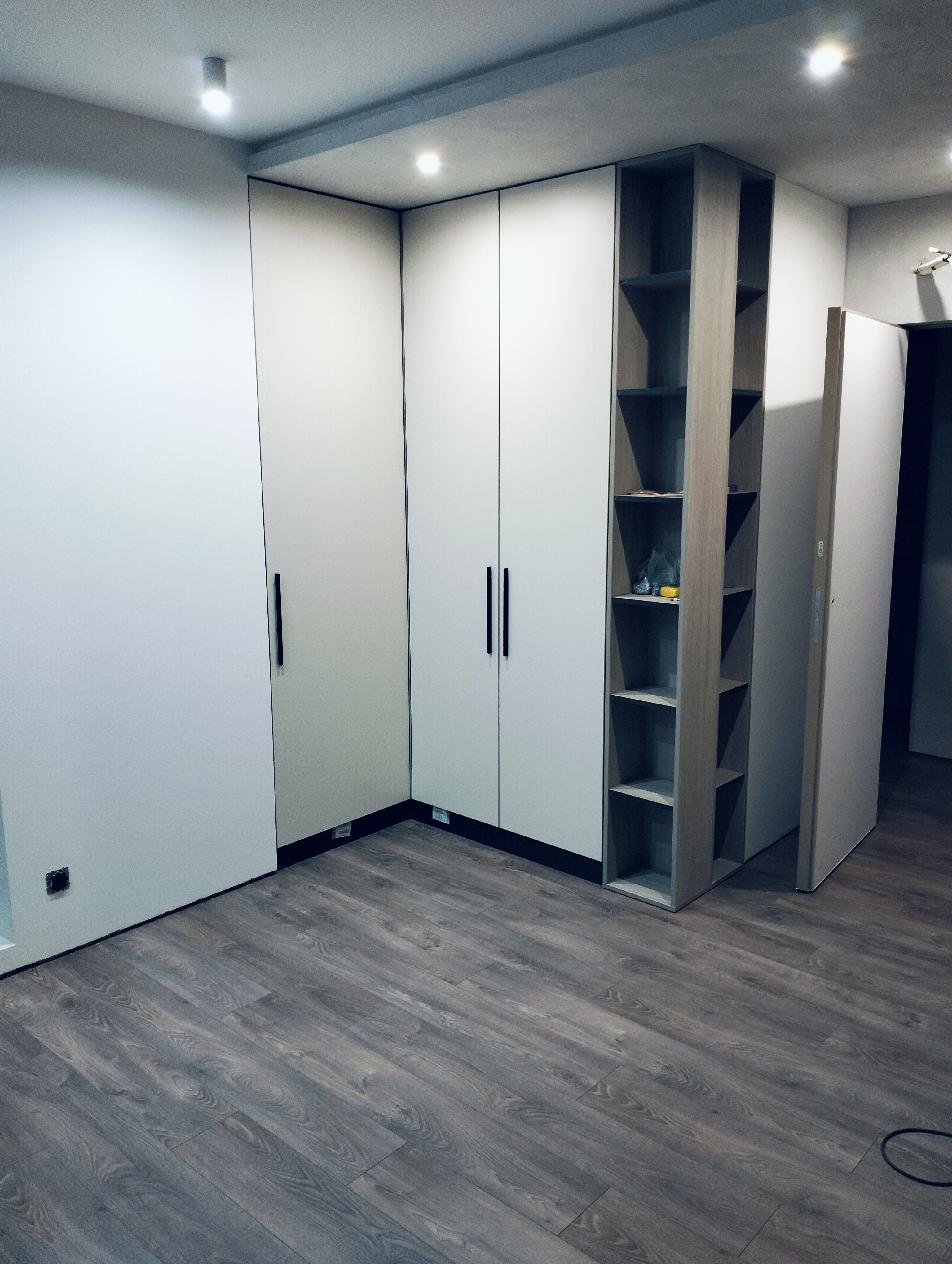 Фото кутова шафа