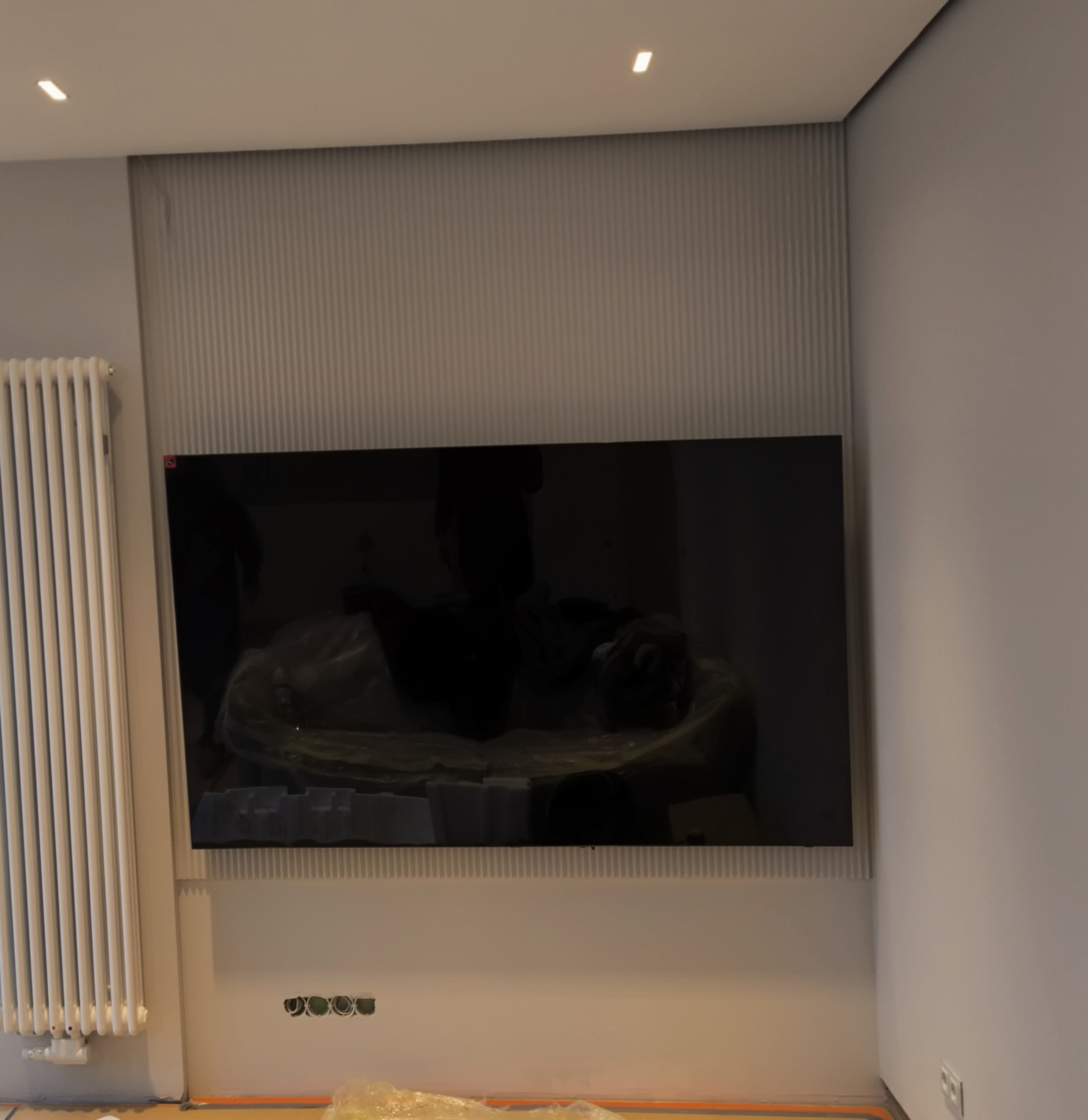 Фото Монтаж тв 83 діогональ 