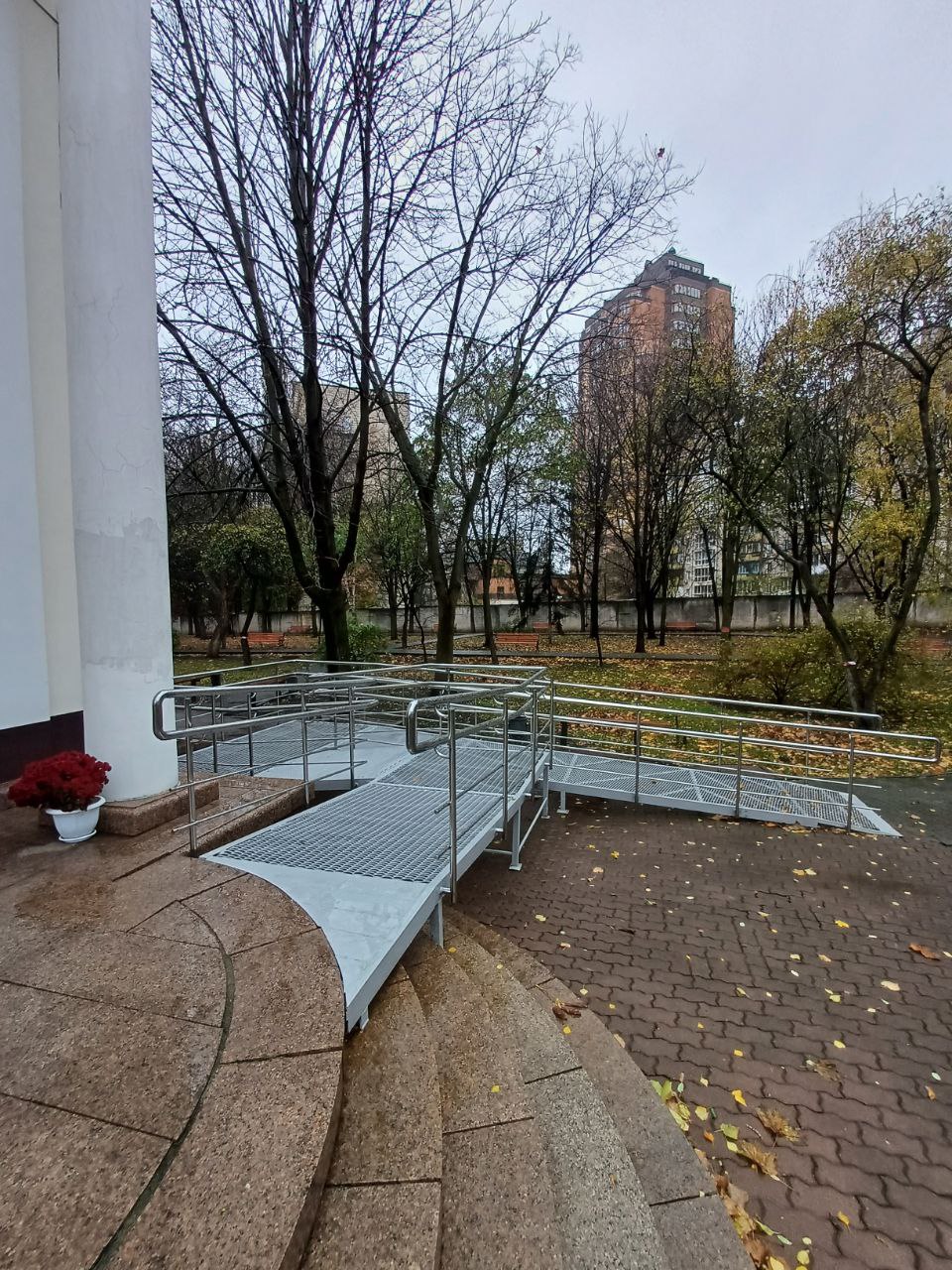 Фото Зварювальні роботи, монтаж металоконструкцій у Києві та області. 2
